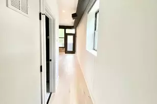 3228 W Palmer St, Chicago, IL 60647 - Photo 2