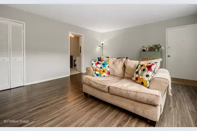1314 Central Street #3N, Evanston, IL 60201 - Photo 4