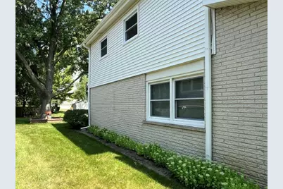 2314 E Lillian Lane, Arlington Heights, IL 60004 - Photo 26