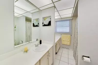 2314 E Lillian Lane, Arlington Heights, IL 60004 - Photo 16