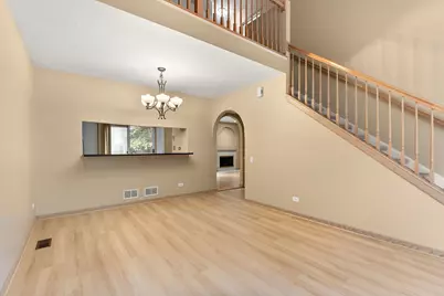 620 N Charter Hall Drive, Palatine, IL 60067 - Photo 6