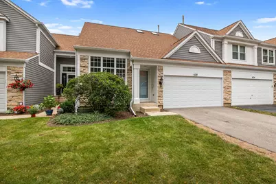 620 N Charter Hall Drive, Palatine, IL 60067 - Photo 2