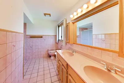 757 Oakwood Drive, Westmont, IL 60559 - Photo 14