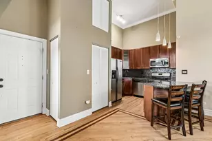 5016 S King Dr, Chicago, IL 60615 - Photo 10