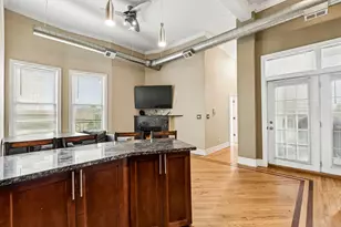 5016 S King Dr, Chicago, IL 60615 - Photo 16