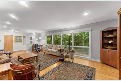 8711 W 123rd Street, Palos Park, IL 60464 - Photo 4