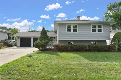 1470 Ashley Road, Hoffman Estates, IL 60169 - Photo 1