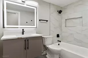 1470 Ashley Rd, Hoffman Estates, IL 60169 - Photo 12