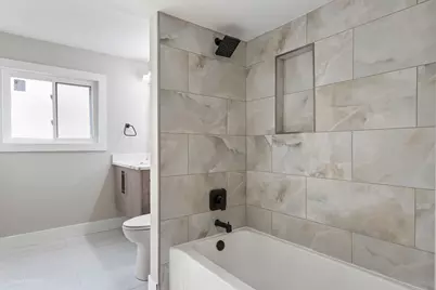 1470 Ashley Road, Hoffman Estates, IL 60169 - Photo 24