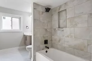 1470 Ashley Rd, Hoffman Estates, IL 60169 - Photo 24