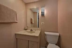 463 Woodview Rd, Lake Barrington, IL 60010 - Photo 20