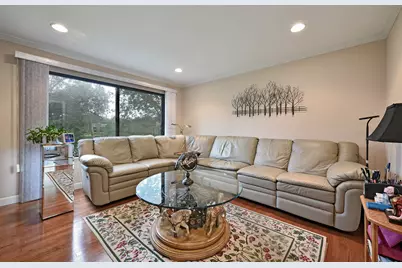 463 Woodview Road, Lake Barrington, IL 60010 - Photo 8