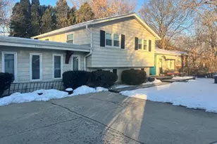 33451 N Sears Blvd, Grayslake, IL 60030 - Photo 1