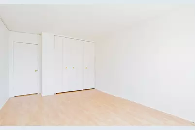 7033 N Kedzie Avenue #303, Chicago, IL 60645 - Photo 16