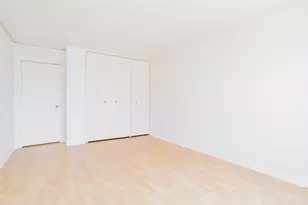 7033 N Kedzie Ave, Chicago, IL 60645 - Photo 16