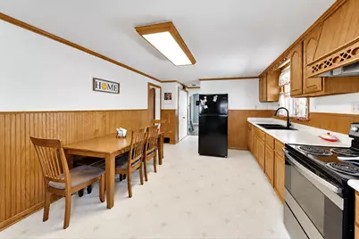 2713 N 75th Avenue, Elmwood Park, IL 60707 - Photo 8