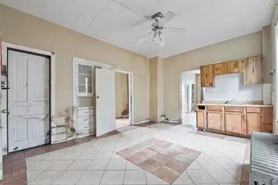 2706 S Trumbull Avenue, Chicago, IL 60623 - Photo 6