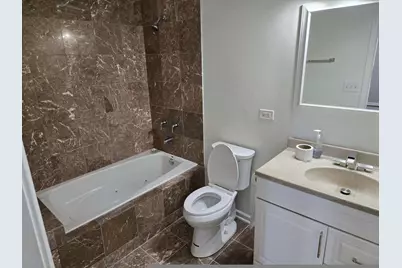5900 S Prairie Avenue #2, Chicago, IL 60637 - Photo 14