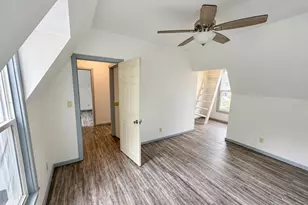 208 W Pells St, Paxton, IL 60957 - Photo 8