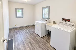 208 W Pells St, Paxton, IL 60957 - Photo 32
