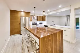 1030 S Fernandez Ave, Arlington Heights, IL 60005 - Photo 6