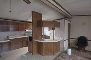 17 Cedar Ln, Sandwich, IL 60548 - Photo 6