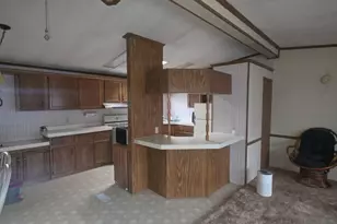 17 Cedar Ln, Sandwich, IL 60548 - Photo 10
