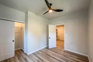 913 W Tremont St, Champaign, IL 61821 - Photo 20