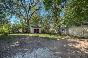 913 W Tremont St, Champaign, IL 61821 - Photo 36