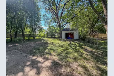 913 W Tremont Street, Champaign, IL 61821 - Photo 40