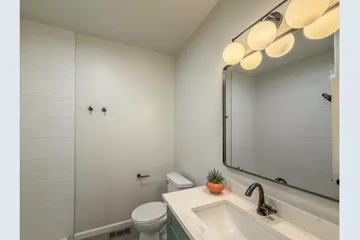913 W Tremont Street, Champaign, IL 61821 - Photo 22