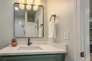 913 W Tremont St, Champaign, IL 61821 - Photo 24