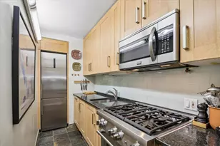 5555 N Sheridan Rd, Chicago, IL 60640 - Photo 10