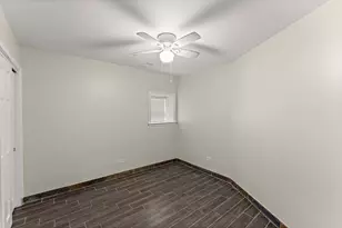 4214 N Kenmore Ave, Chicago, IL 60613 - Photo 12