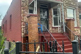4041 W 5th Ave, Chicago, IL 60624 - Photo 2