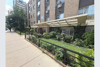 5730 N Sheridan Road #505, Chicago, IL 60660 - Photo 2