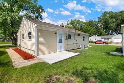 2106 Webster Avenue, Joliet, IL 60436 - Photo 20