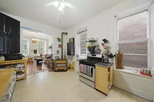 1433 W Superior St, Chicago, IL 60642 - Photo 26