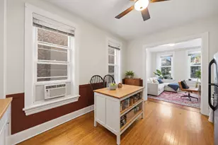 1433 W Superior St, Chicago, IL 60642 - Photo 4