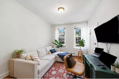 1433 W Superior Street, Chicago, IL 60642 - Photo 2