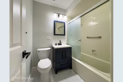 4256 Golf Road, Skokie, IL 60076 - Photo 20