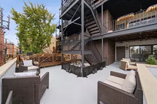 1122 W Armitage Ave, Chicago, IL 60614 - Photo 22