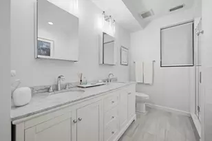 1122 W Armitage Ave, Chicago, IL 60614 - Photo 16