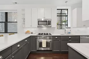 1122 W Armitage Ave, Chicago, IL 60614 - Photo 6
