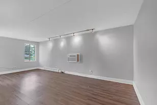 322 W Miner St, Arlington Heights, IL 60005 - Photo 4