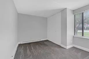 322 W Miner St, Arlington Heights, IL 60005 - Photo 8