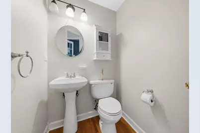 401 Division Street, Saint Charles, IL 60174 - Photo 16