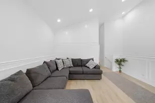 4550 S McDowell Ave, Chicago, IL 60609 - Photo 4