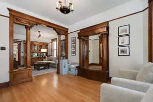 2335 W Walton St, Chicago, IL 60622 - Photo 4