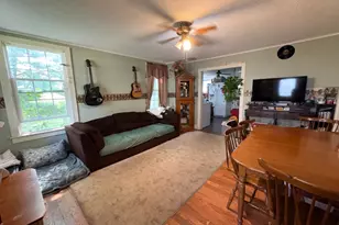 201 S Barber Ave, Polo, IL 61064 - Photo 2